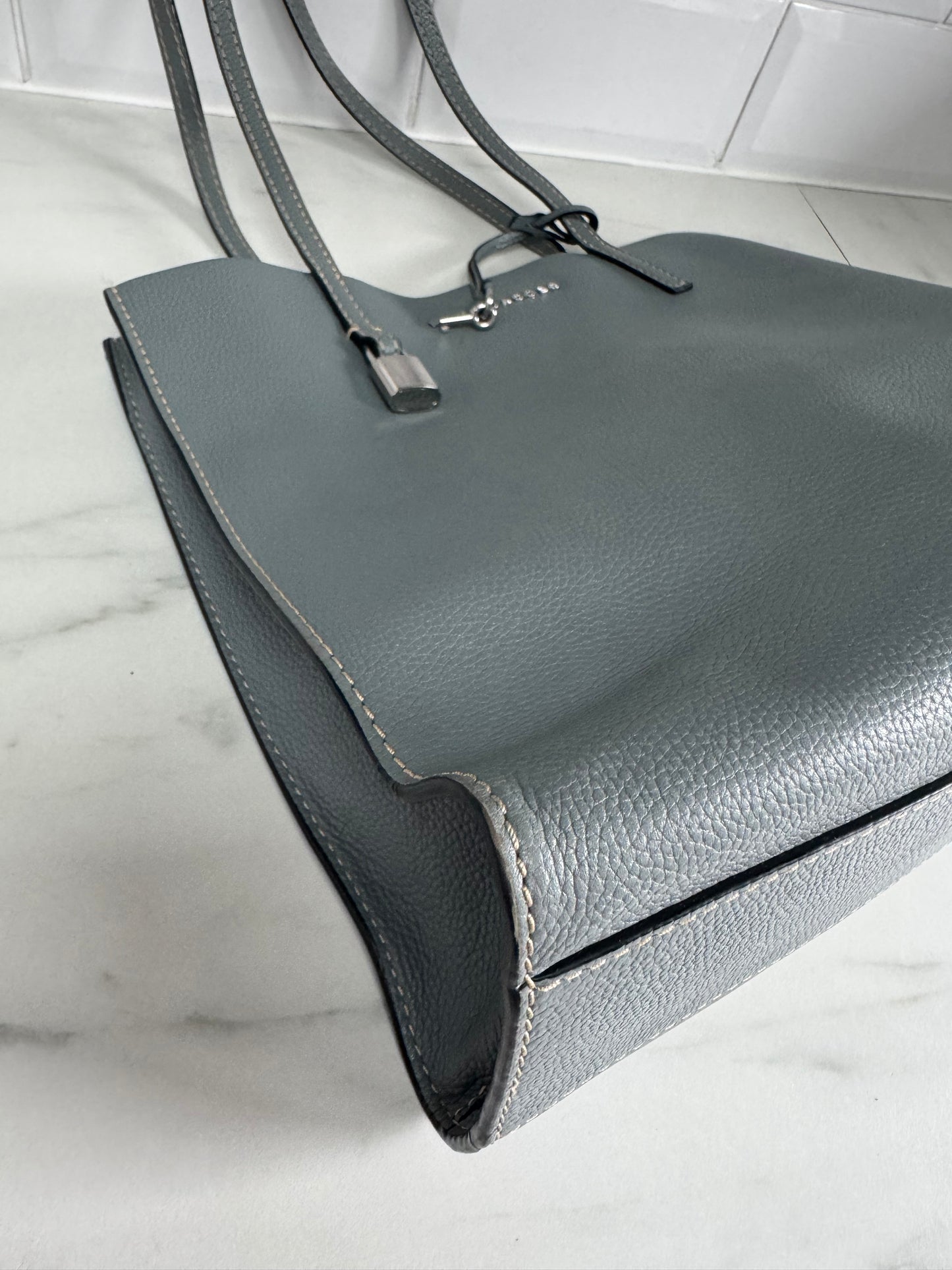 Marc Jacobs Grind Tote - Dove Grey