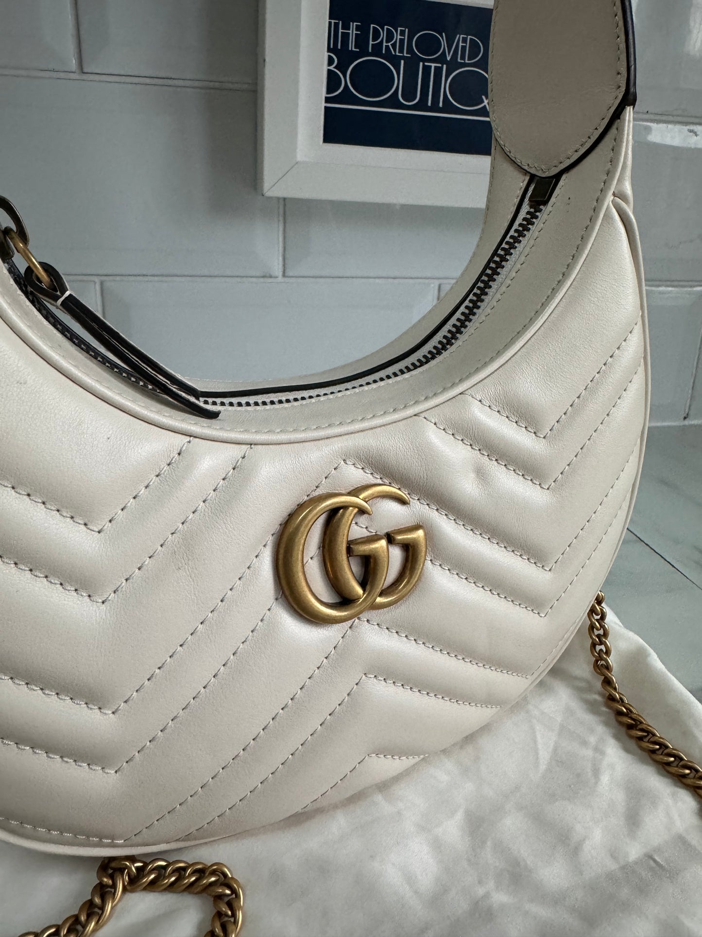 Gucci Marmont Half Moon Shaped Mini Bag - White