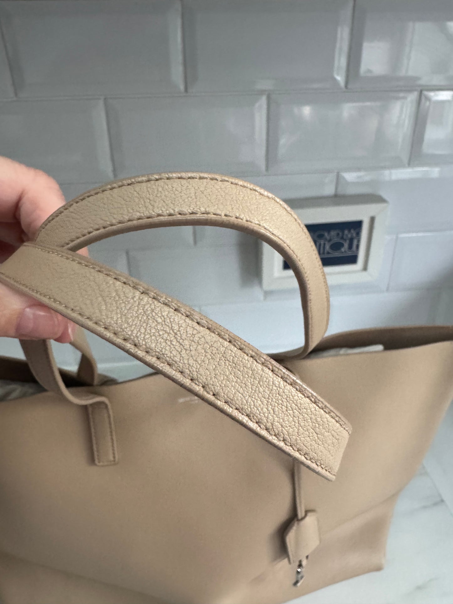 Saint Laurent East West Shopper Tote - Beige