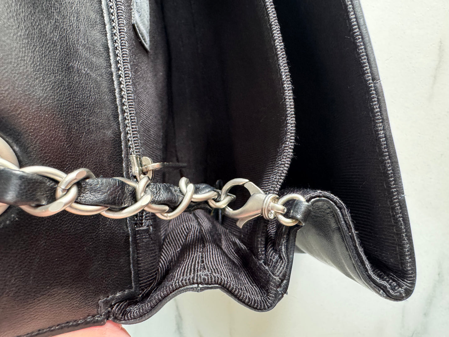 Chanel Chocolate Bar Reissue - Black