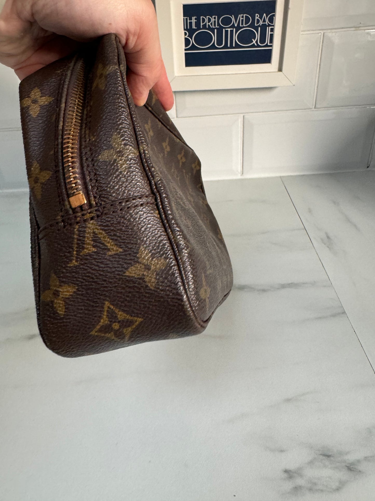 Louis Vuitton Trousse 23 - Monogram