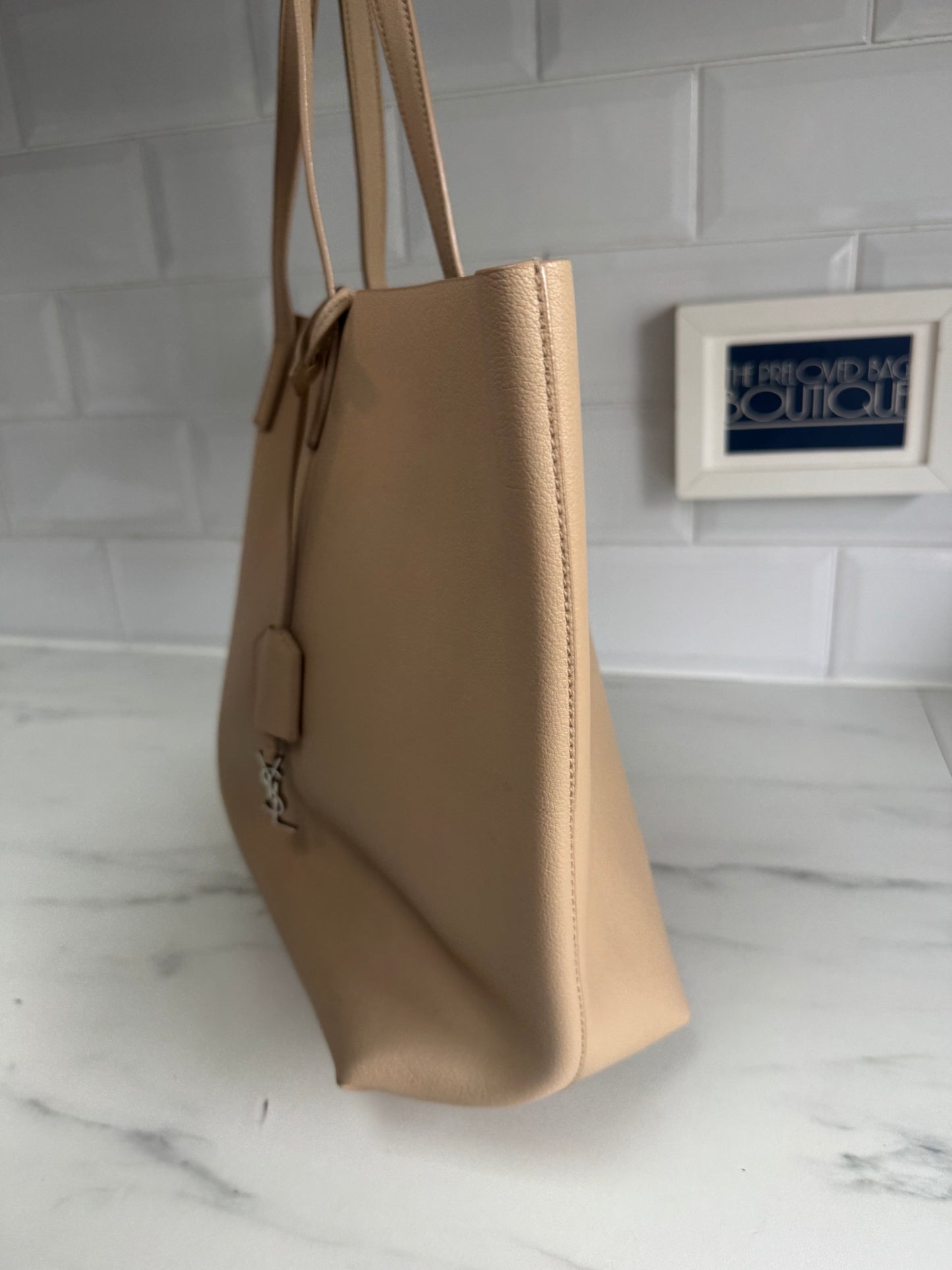 Saint Laurent East West Shopper Tote - Beige