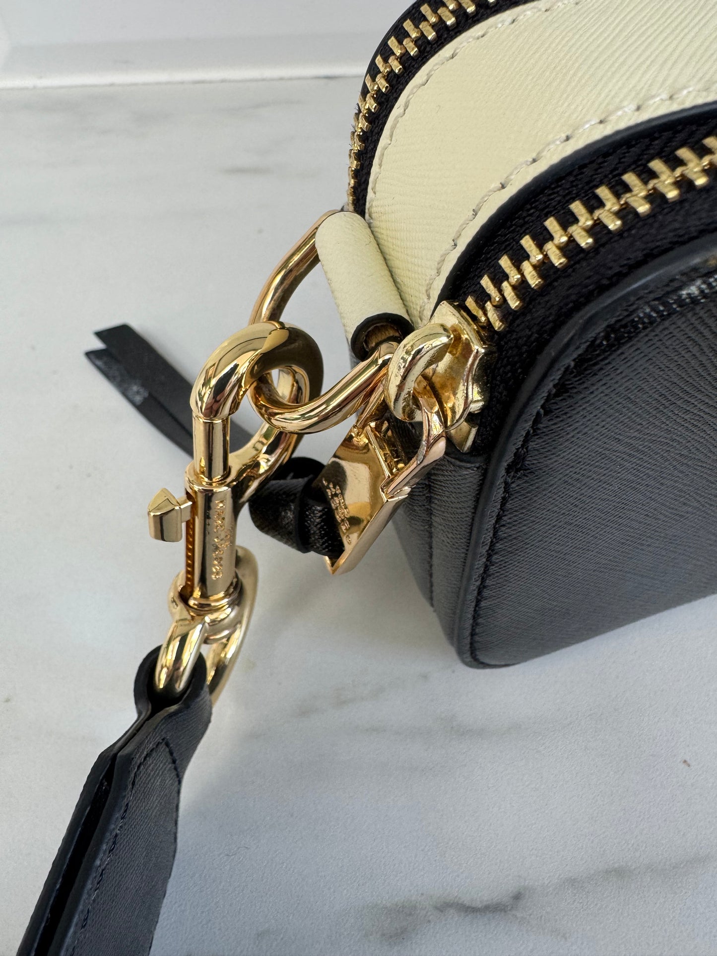 Marc Jacobs Snapshot Camera Bag - Black and White