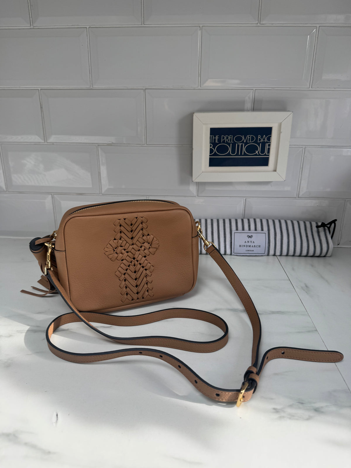 Anya Hindmarch Neeson Tassel Camera Bag - Burnt Sugar