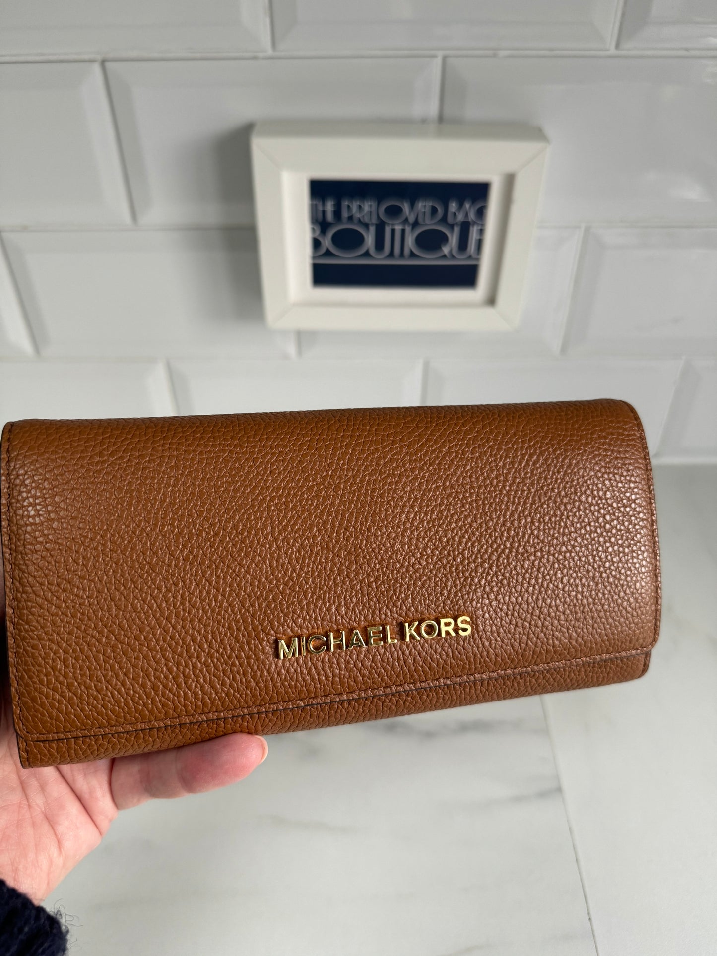 Michael Kors Wallet - Tan