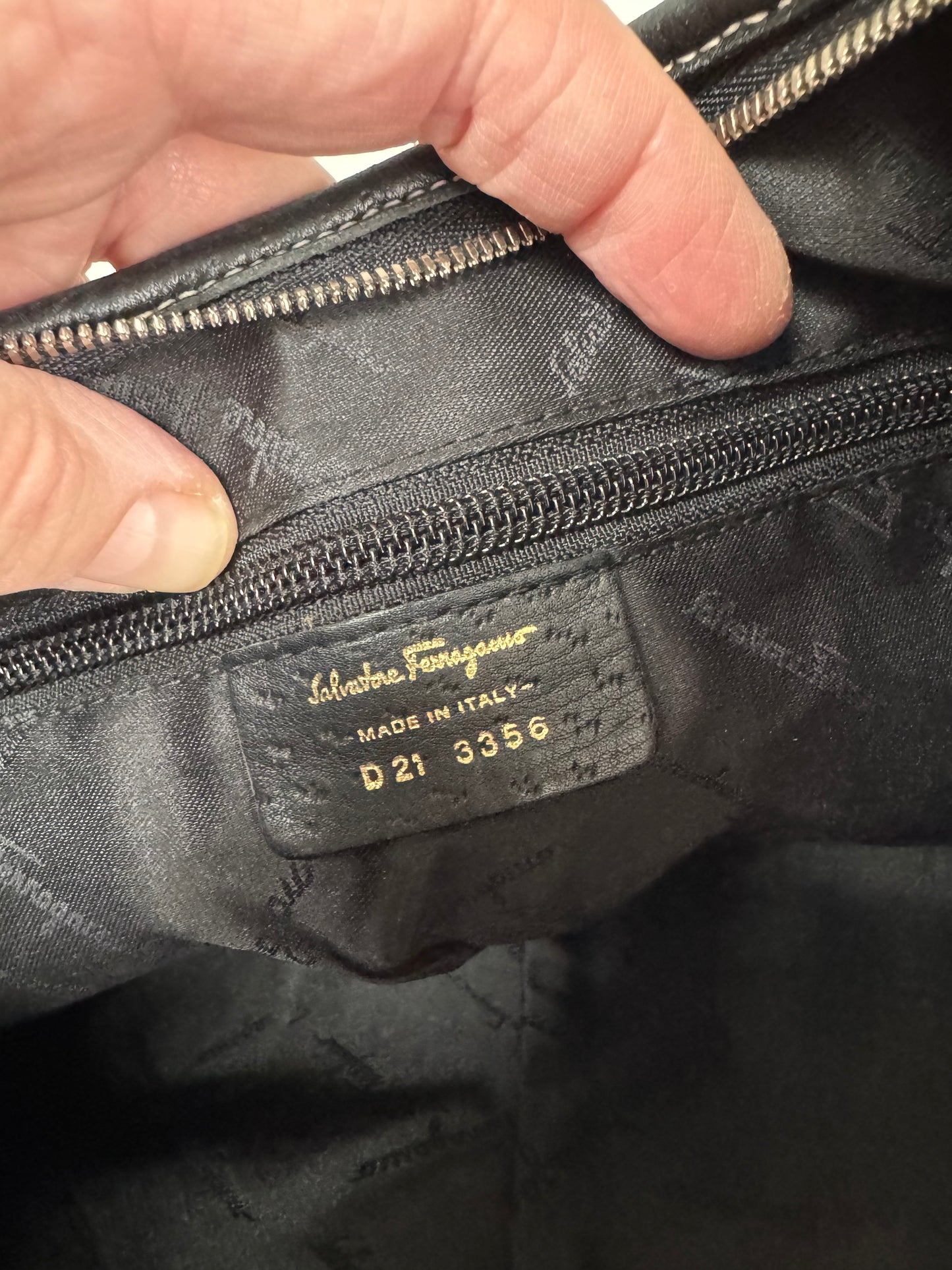 Ferragamo Gancini Shoulder Bag - Black