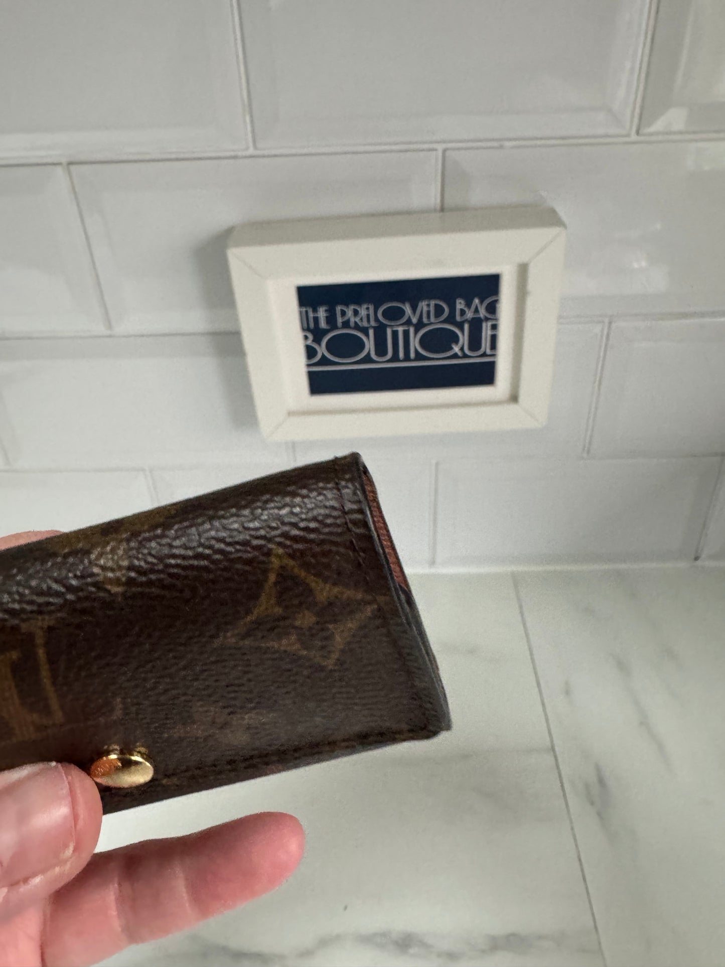 Louis Vuitton 6 Key Holder - Monogram (brown)