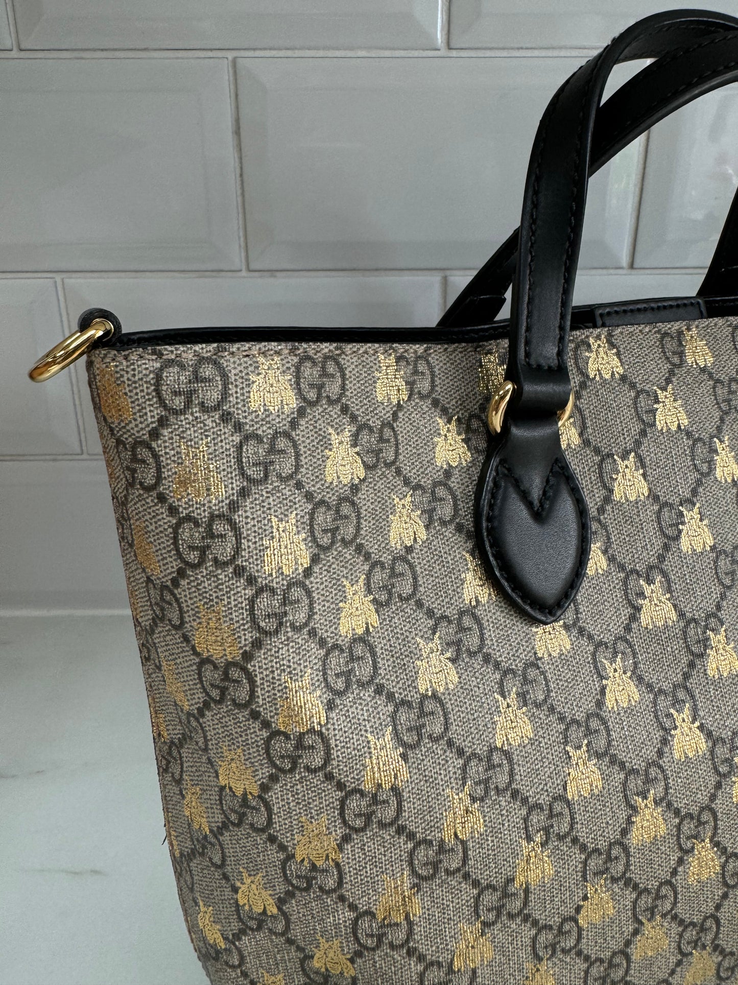 Gucci Limited Edition GGMonogram Supreme Bees Tote - Brown & Gold