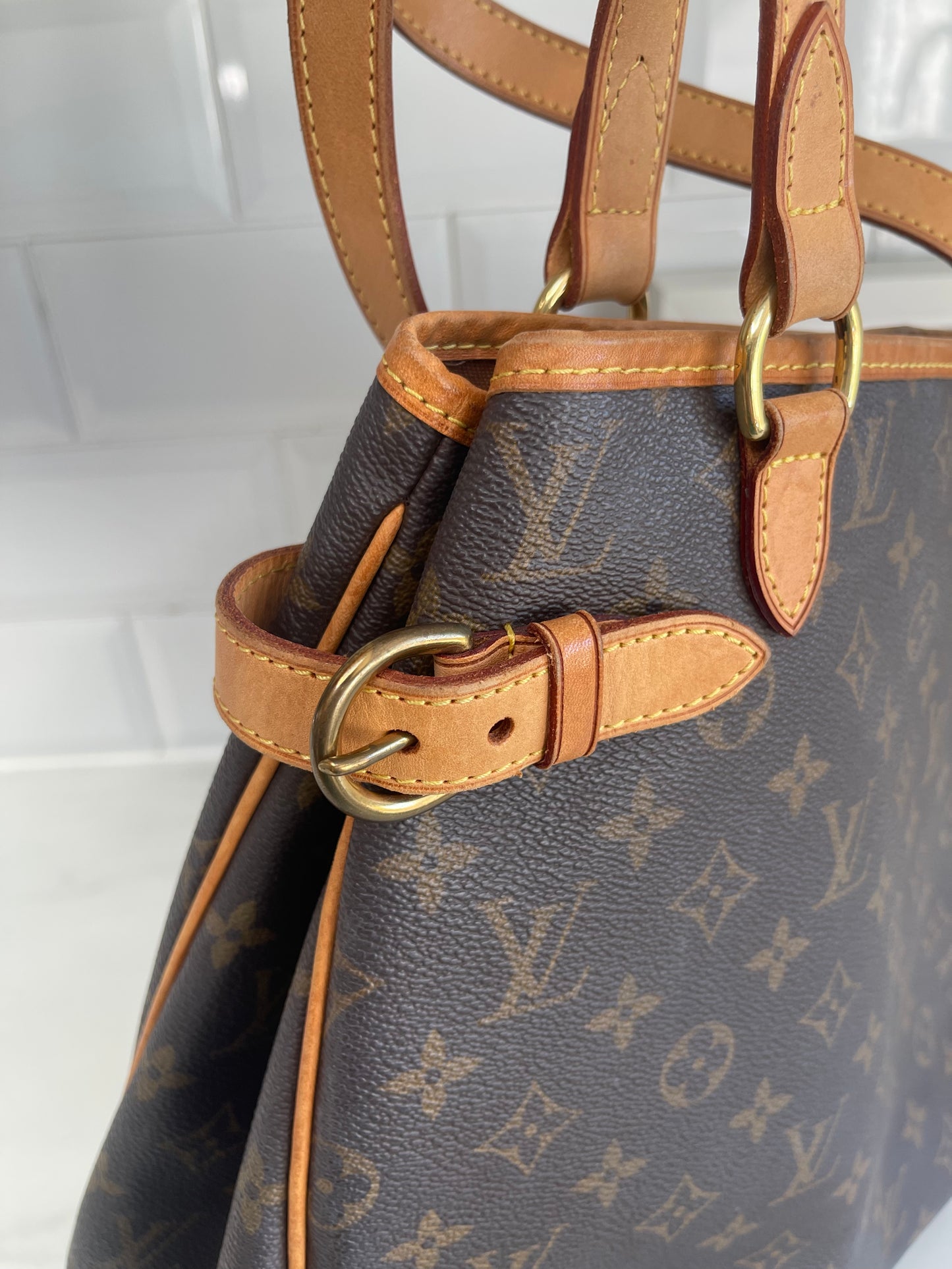 Louis Vuitton Batignoles Vertical - Monogram