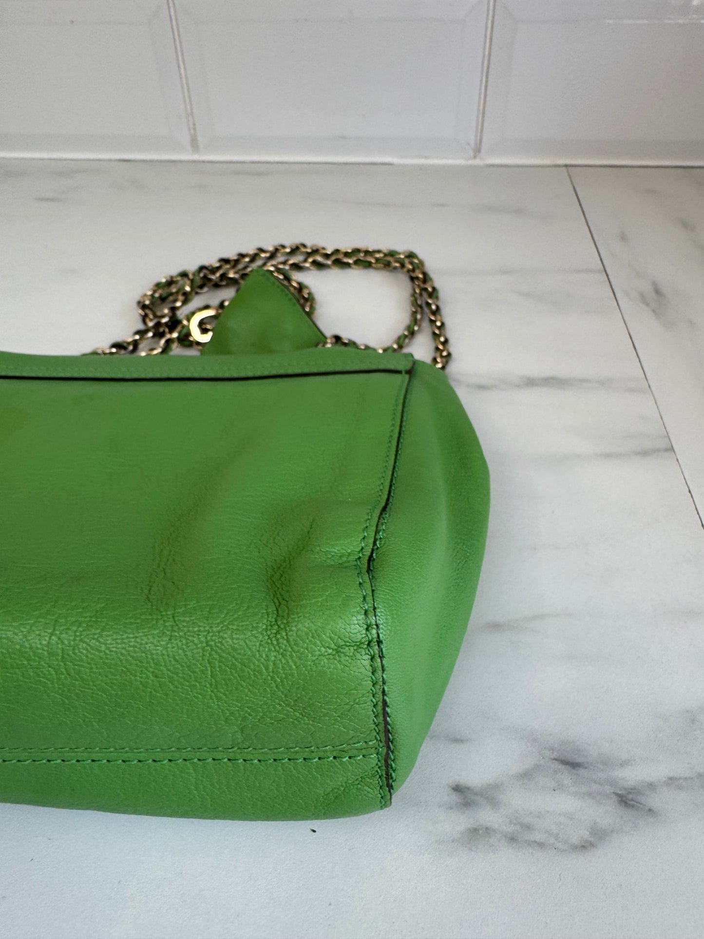 Mulberry Regular Lily - Grass Green