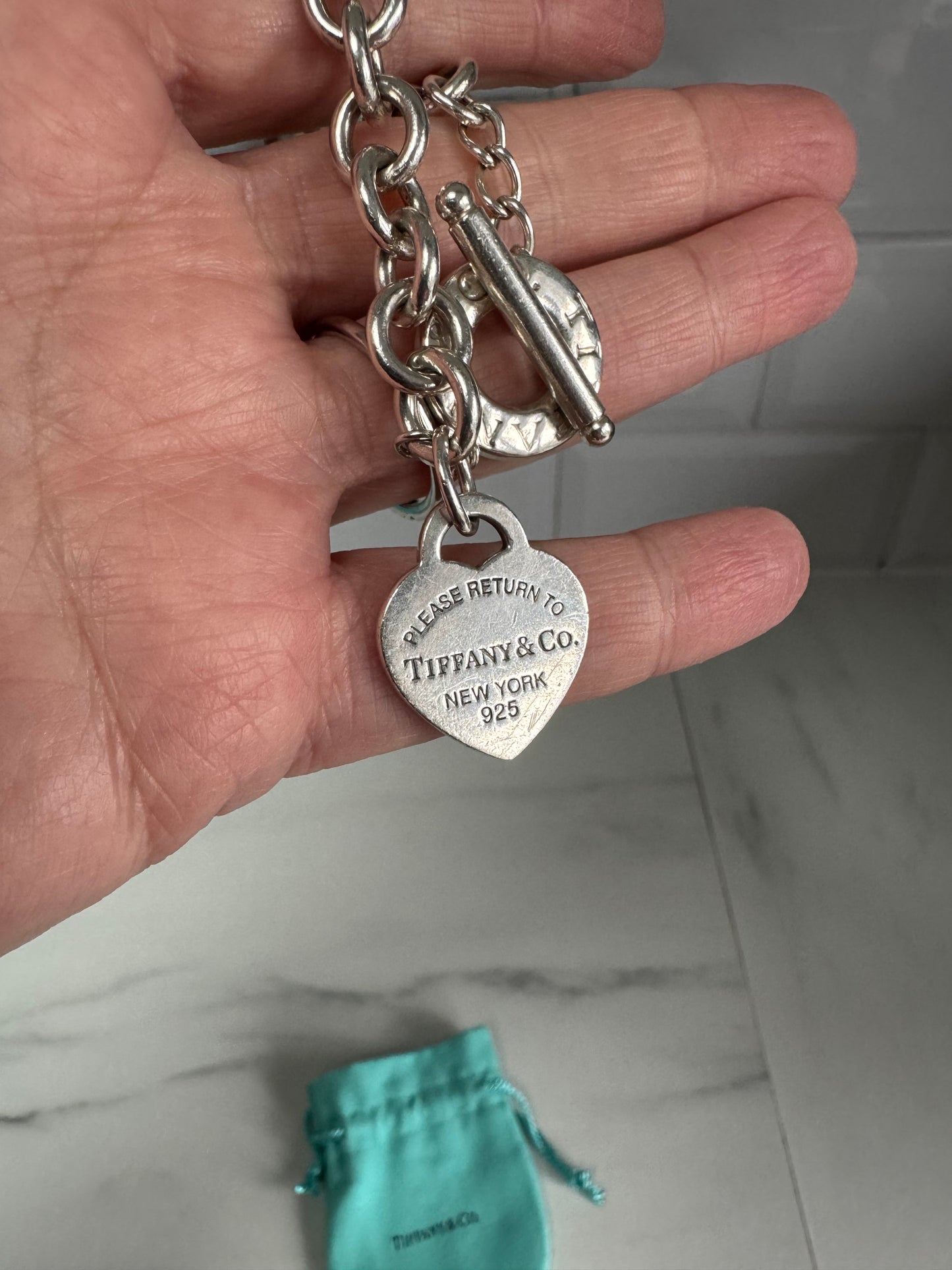 Tiffany & Co Toggle Heart Tag Bracelet - Silver