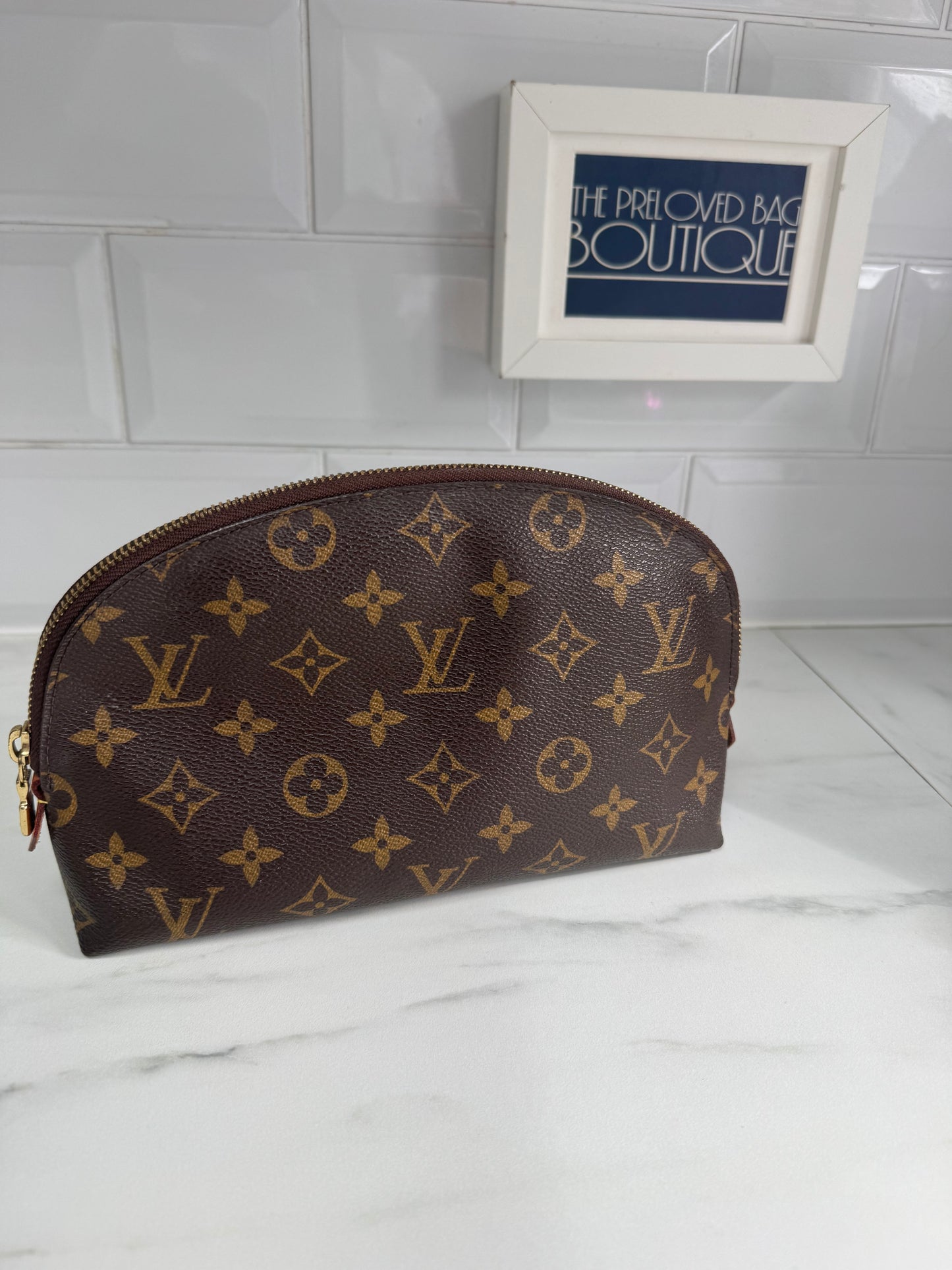 Louis Vuitton Cosmetic Pouch - Monogram brown