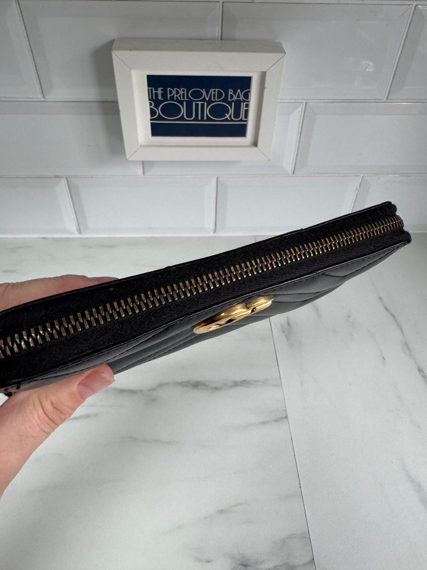 Gucci GG Marmont Zip Around Wallet - Black