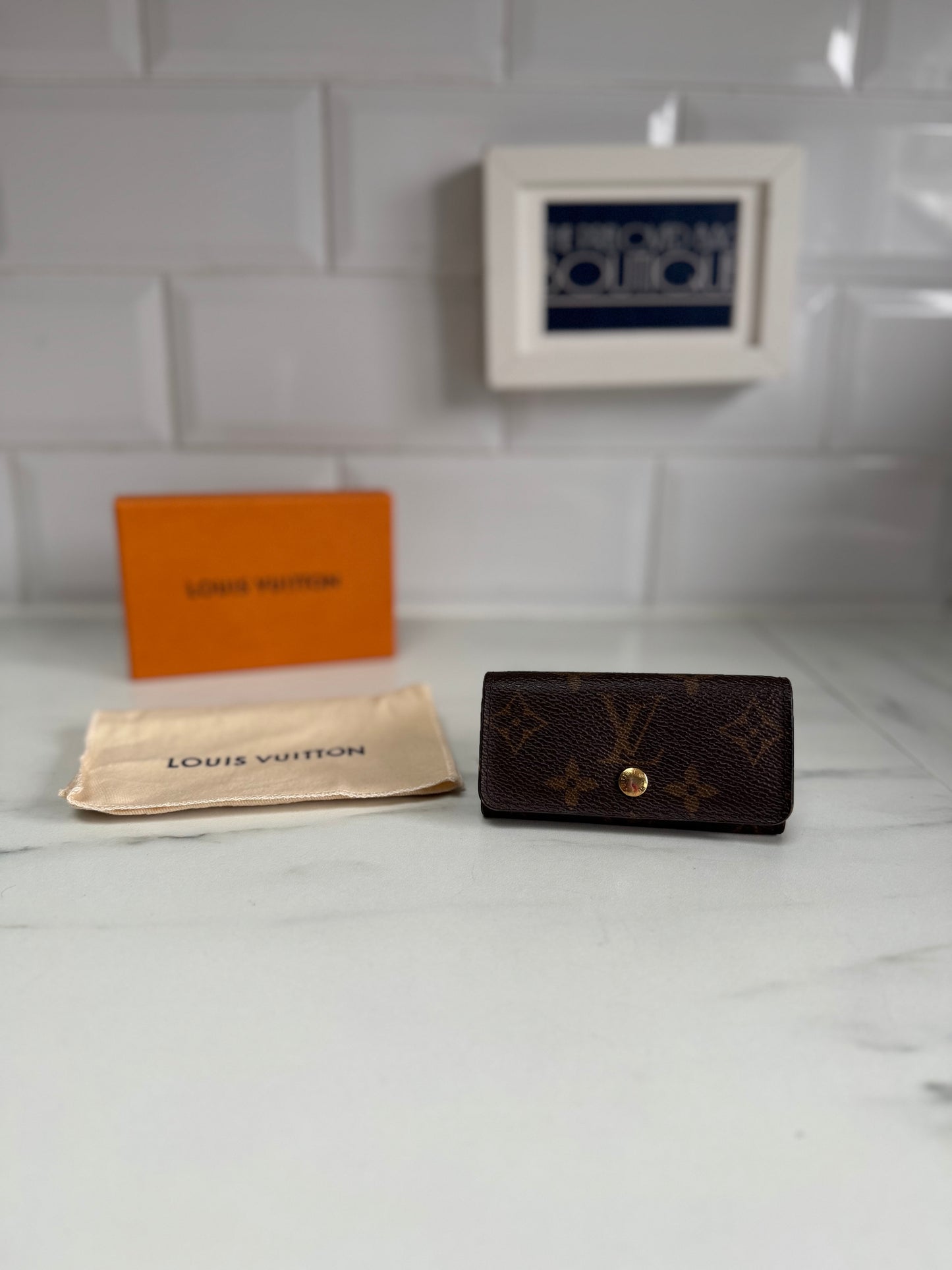 Louis  Vuitton 4 Key Holder - Monogram Brown