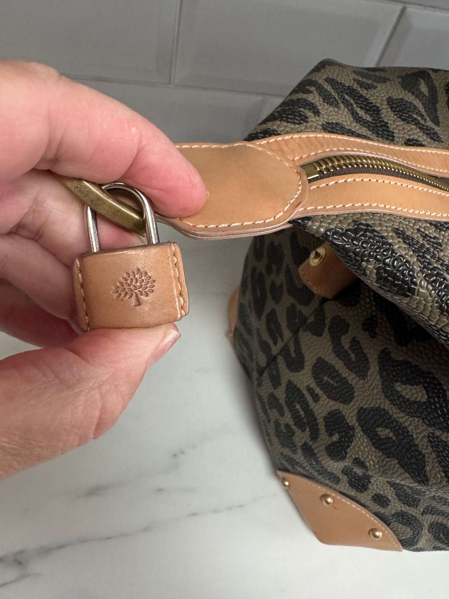 Mulberry Limited Edition Scotchgrain Birds Nest Large Clipper Holdall - Olive Green and Black Leopard Print
