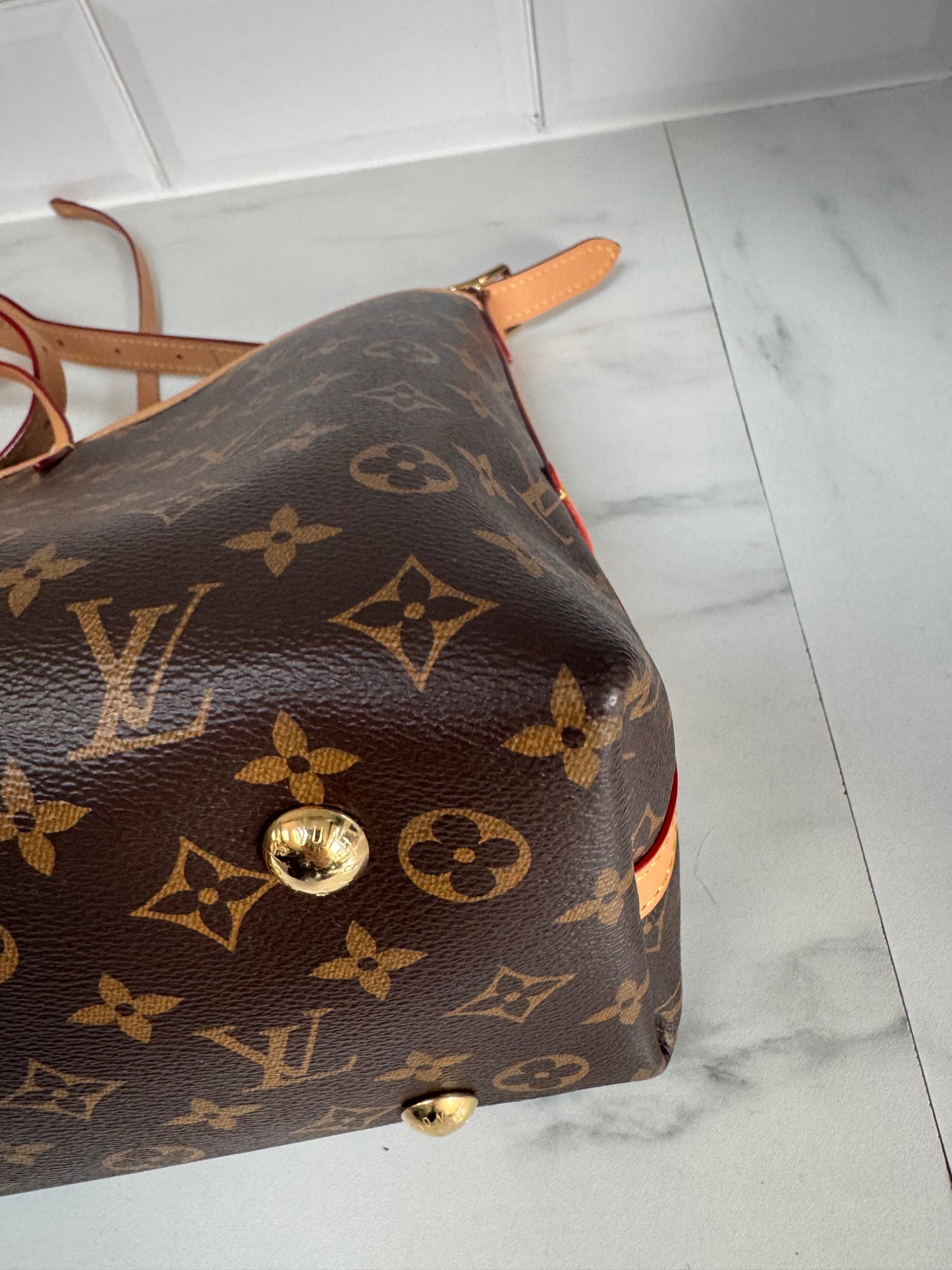 Louis Vuitton Carryall PM - Brown Monogram