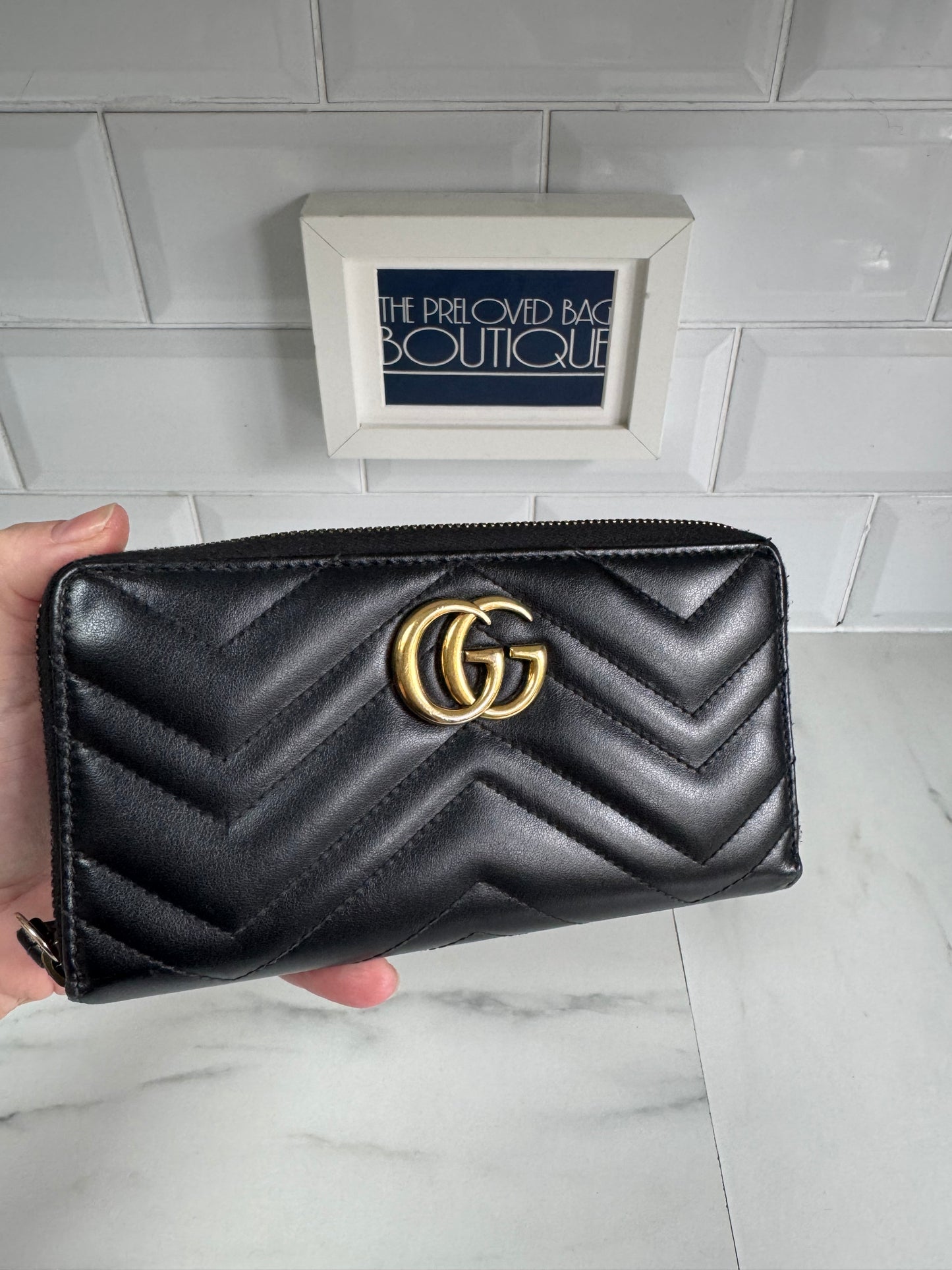 Gucci GG Marmont Zip Around Wallet - Black