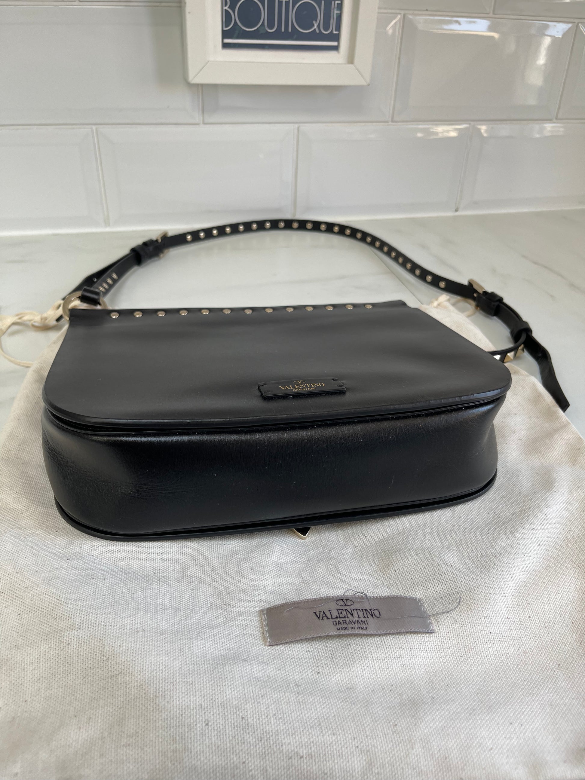 Valentino sales bags italy