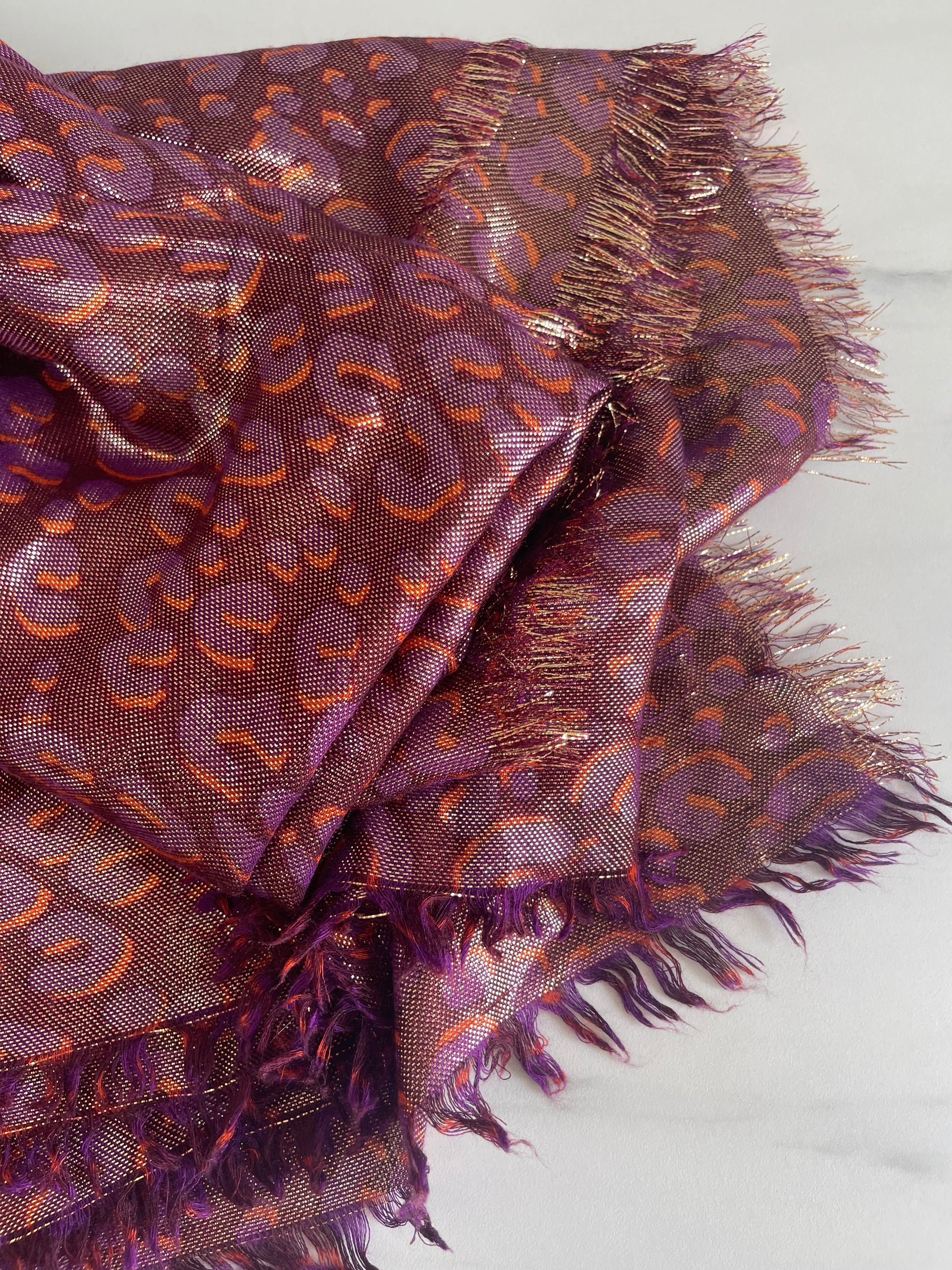Louis Vuitton pre-owned animal-print Frayed Scarf - Farfetch